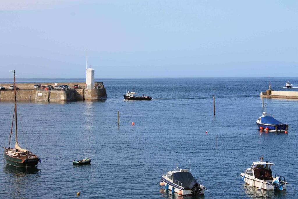 Kelvinside, Seahouses, 2 Minute Walk Into Village 外观 照片