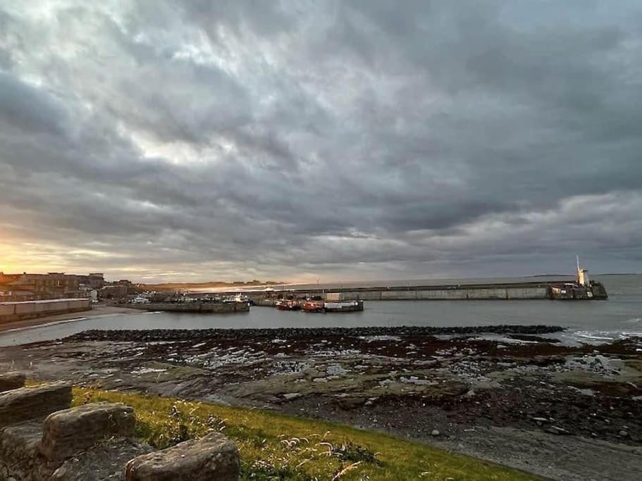 Kelvinside, Seahouses, 2 Minute Walk Into Village 外观 照片